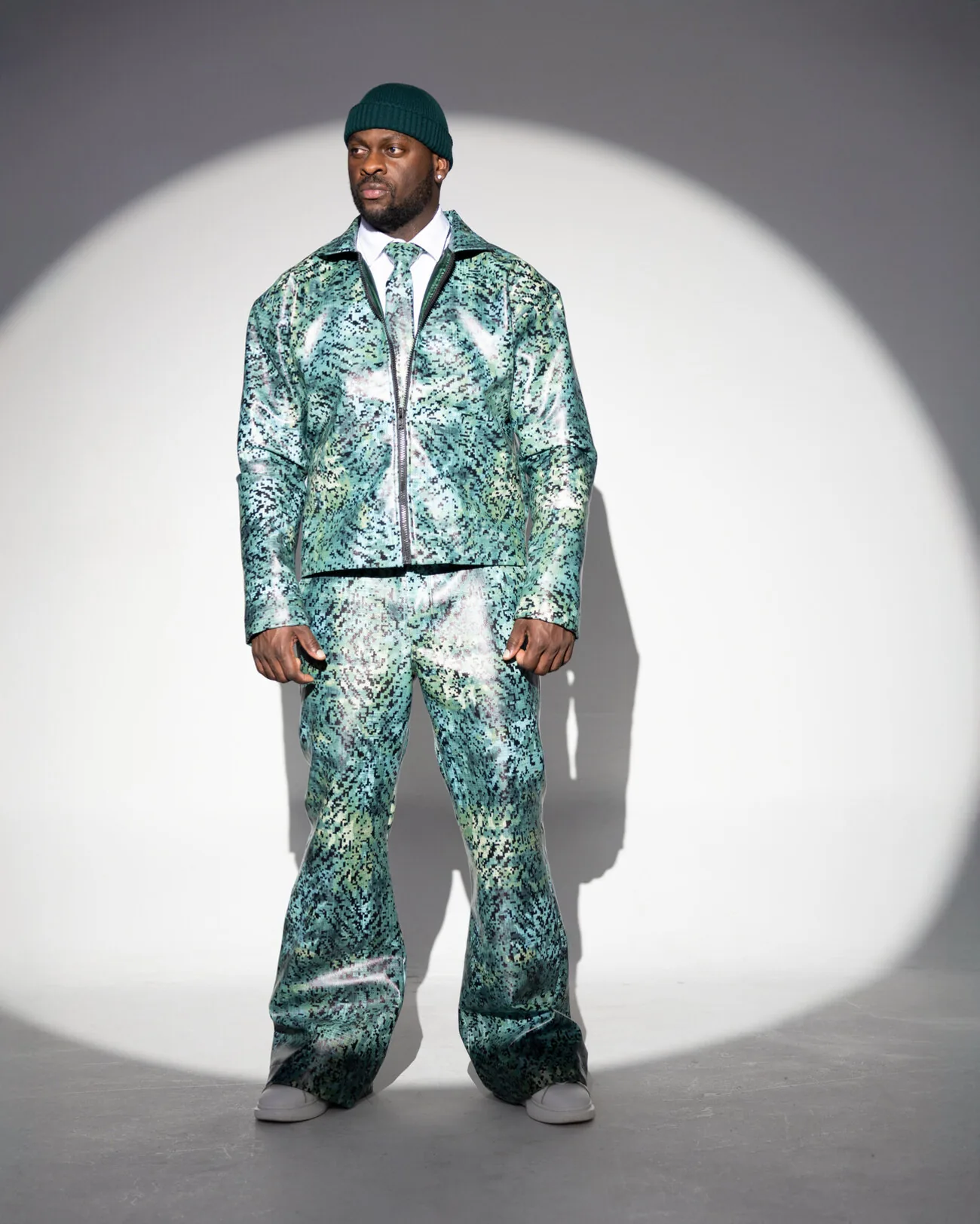 Emerald jacquard tailored suit with matching trouser
